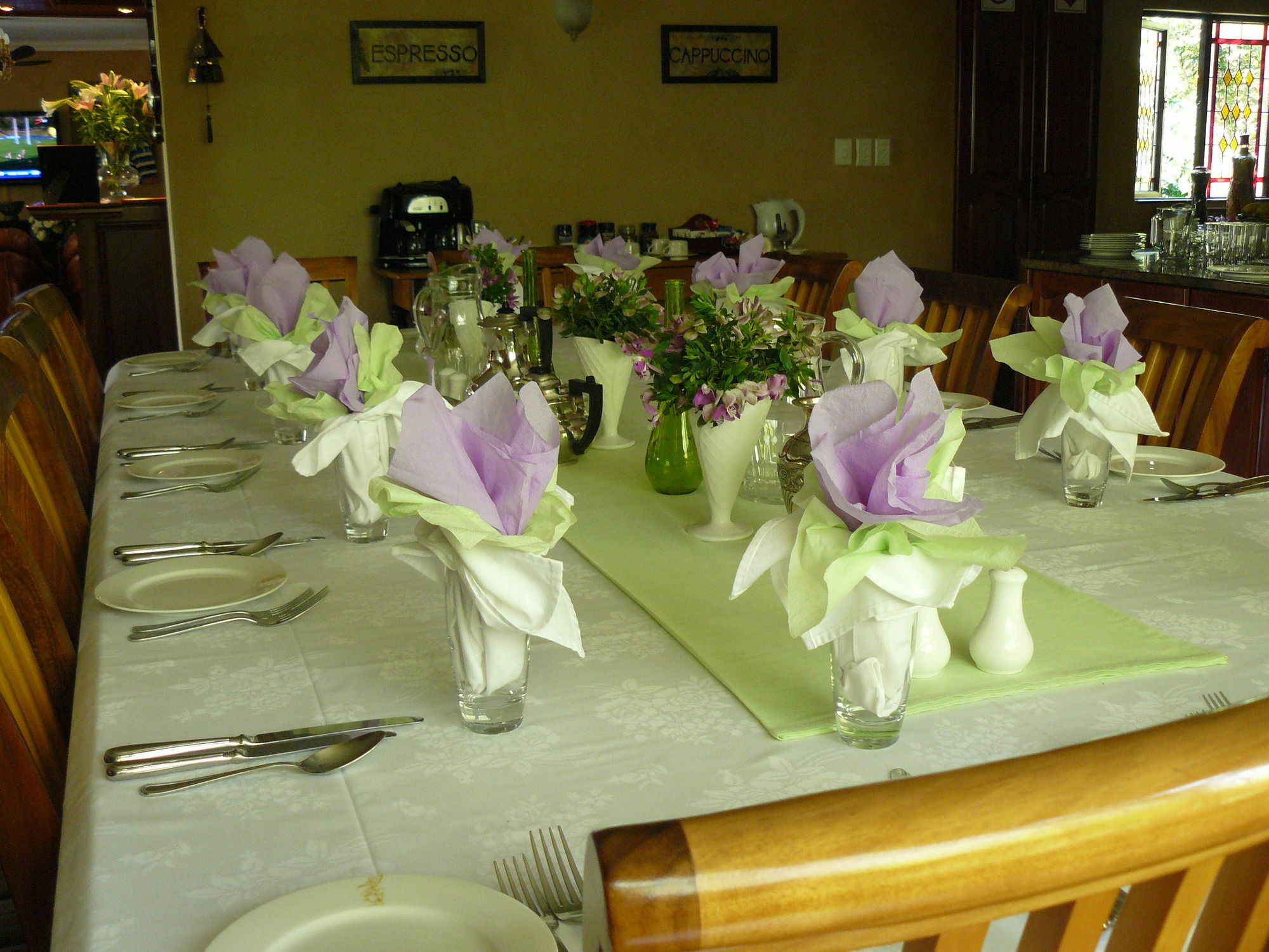 The Woodpecker Inn Pretoria-Noord Extérieur photo
